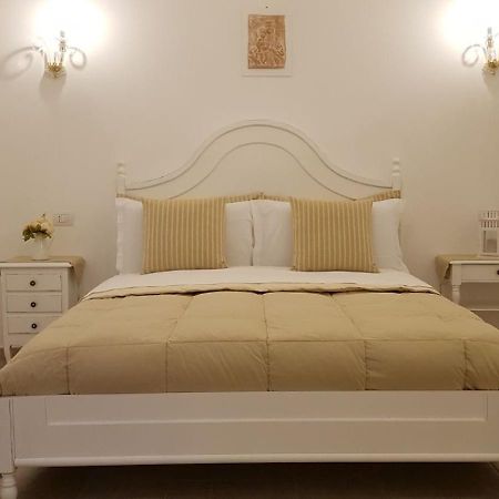 Bed and Breakfast Dimora Palmieri Di Charme Монополи Экстерьер фото