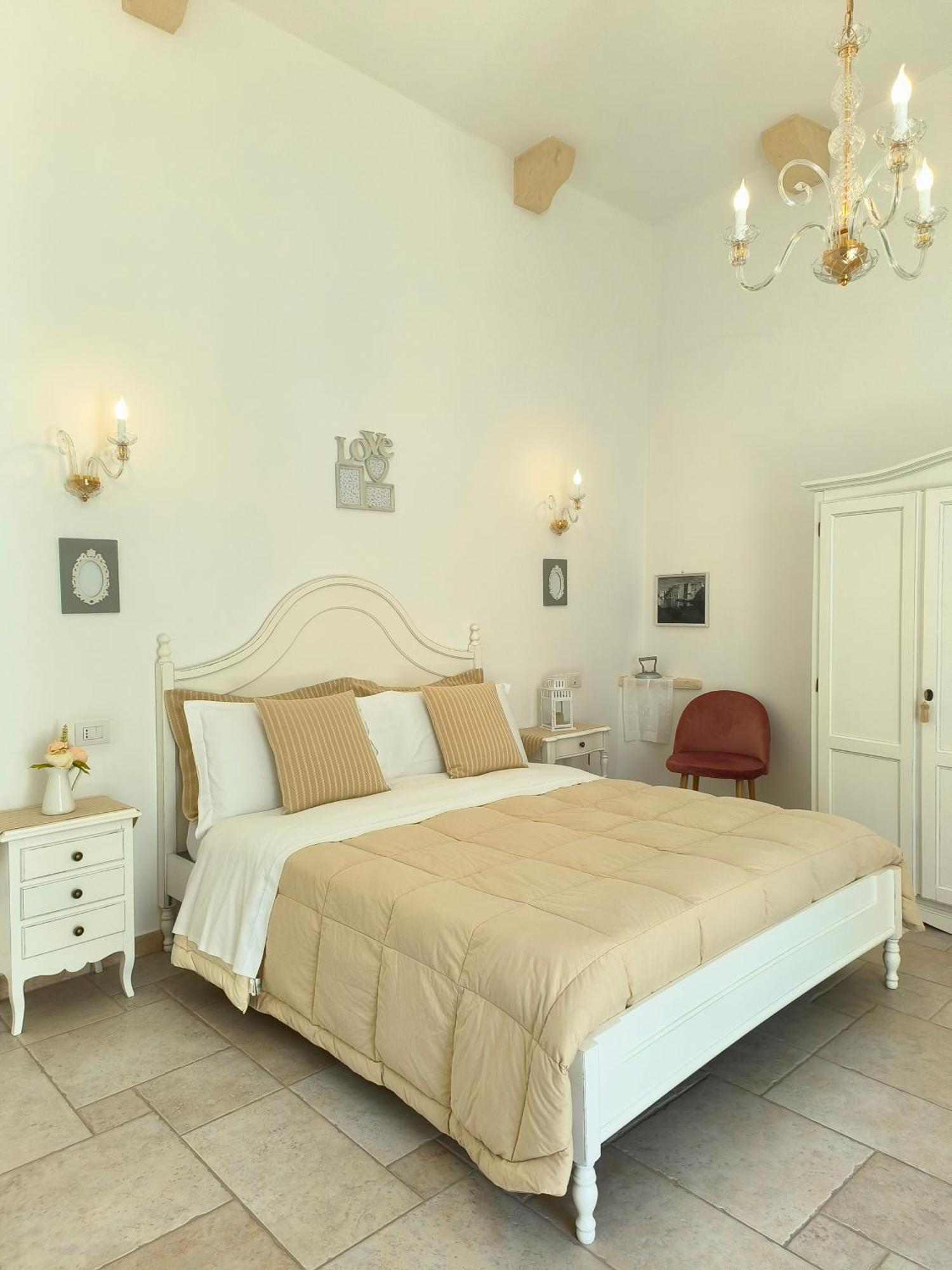 Bed and Breakfast Dimora Palmieri Di Charme Монополи Экстерьер фото