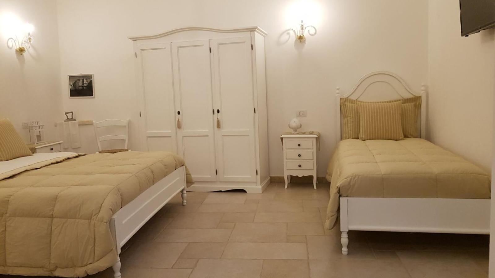 Bed and Breakfast Dimora Palmieri Di Charme Монополи Экстерьер фото