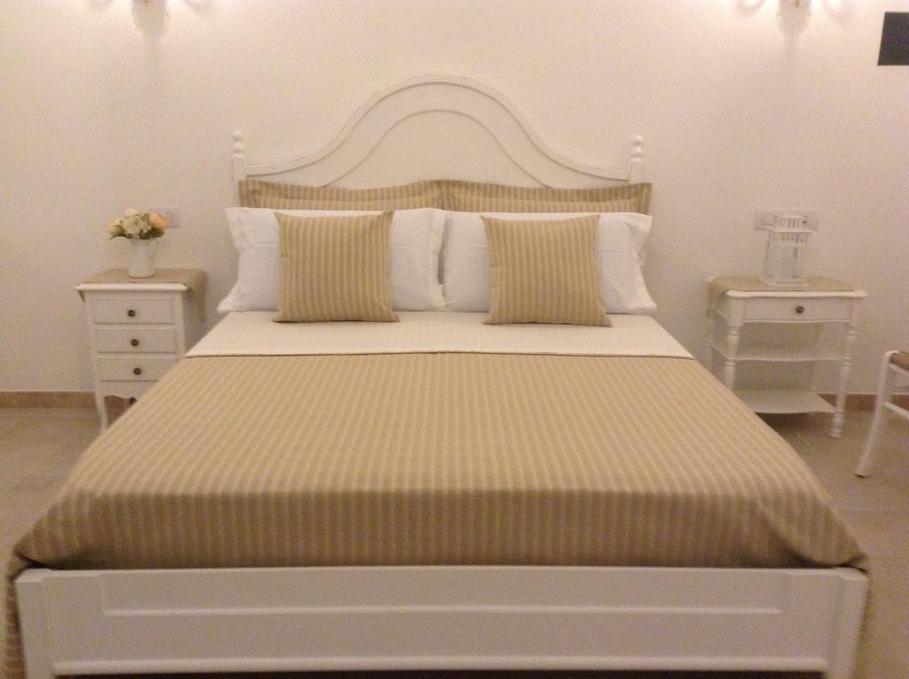 Bed and Breakfast Dimora Palmieri Di Charme Монополи Экстерьер фото